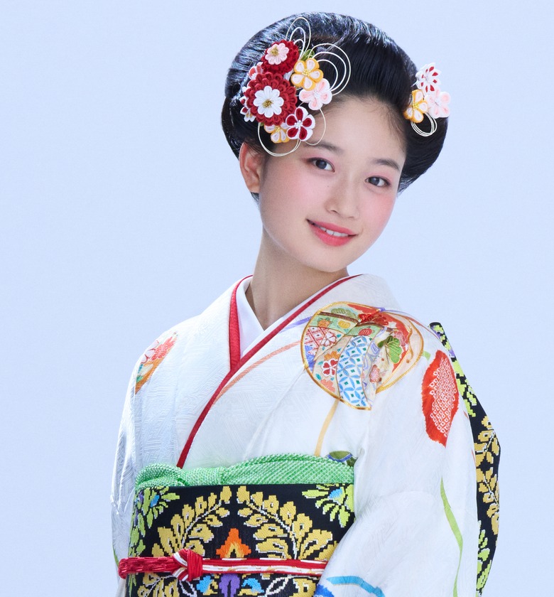 振袖｜千總のきもの - 千總 (日本語)